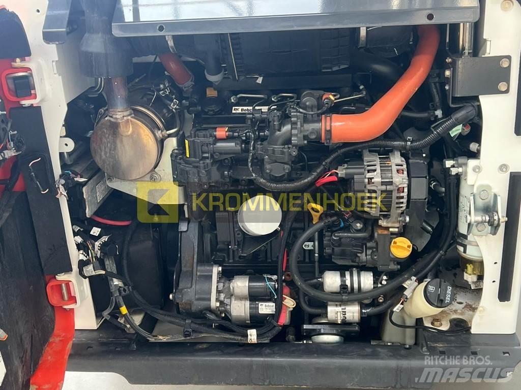 Bobcat T 450 Smykem řízené nakladače