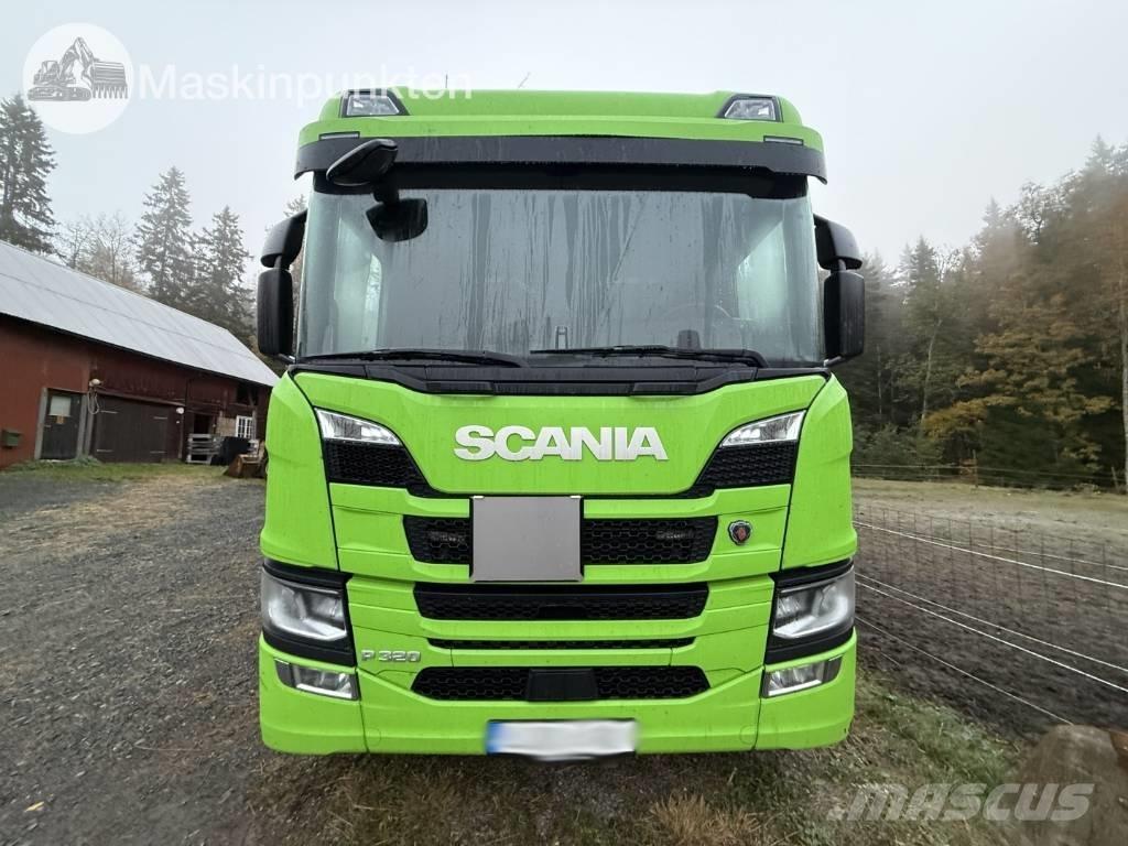 Scania P 320 Skříňová nástavba