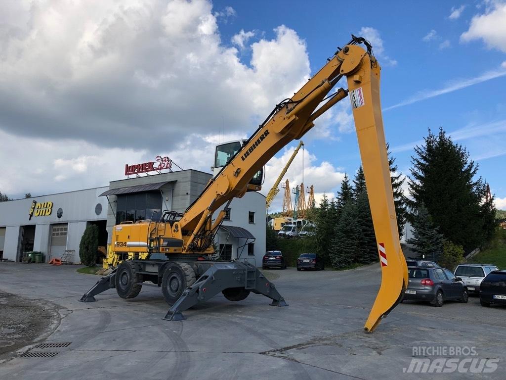 Liebherr A 934 C HD Stroje pro manipulaci s odpadem