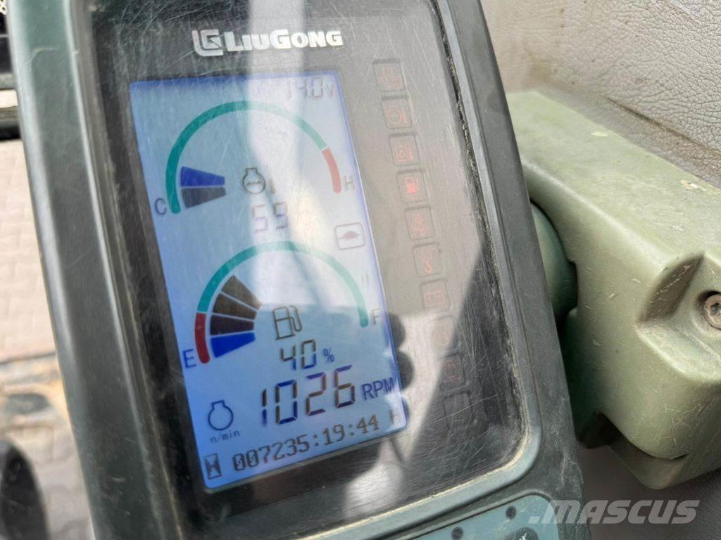 LiuGong CLG906C Pásová rýpadla