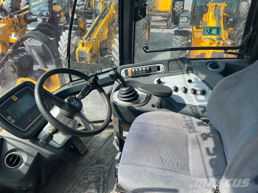 JCB 426 E Kolové nakladače