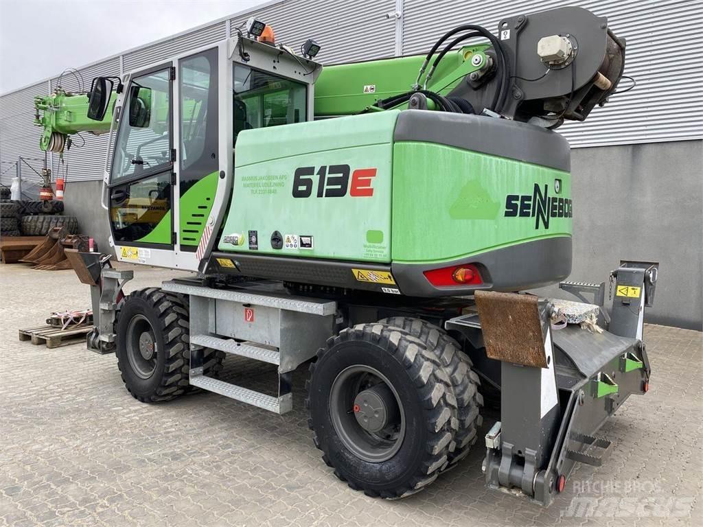 Sennebogen 613E-R Univerzální terénní jeřáby