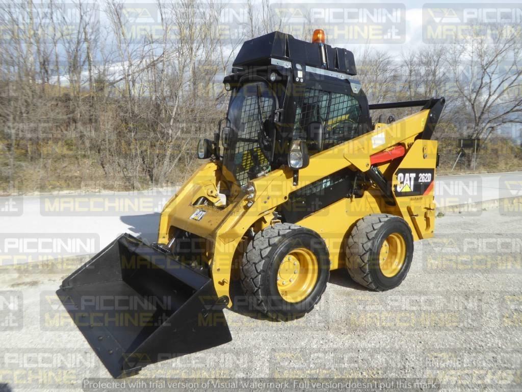 CAT 262D Smykem řízené nakladače