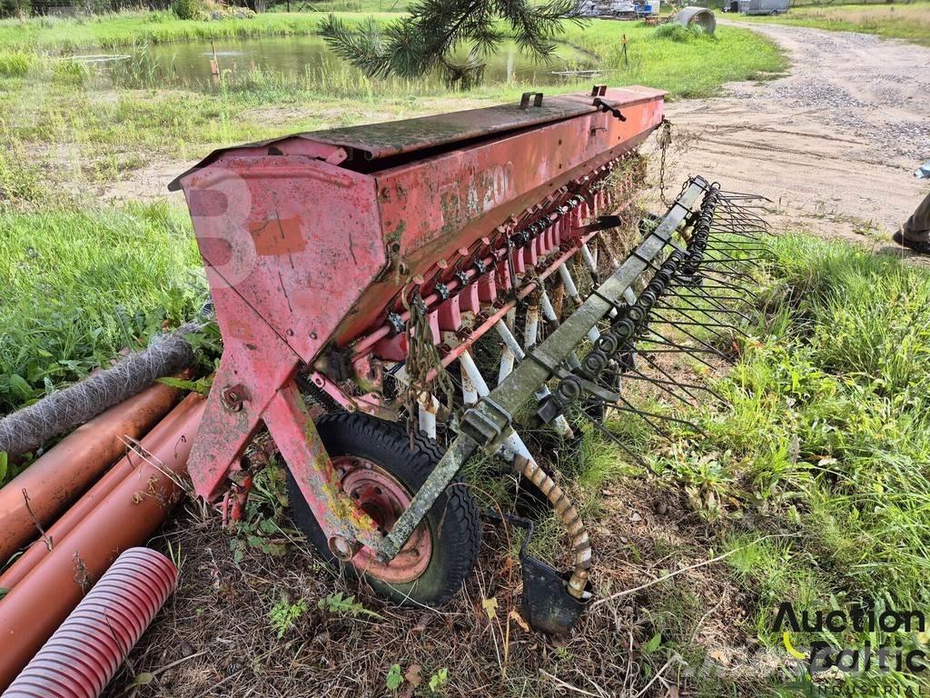 Saxonia A 200 Mechanické secí stroje