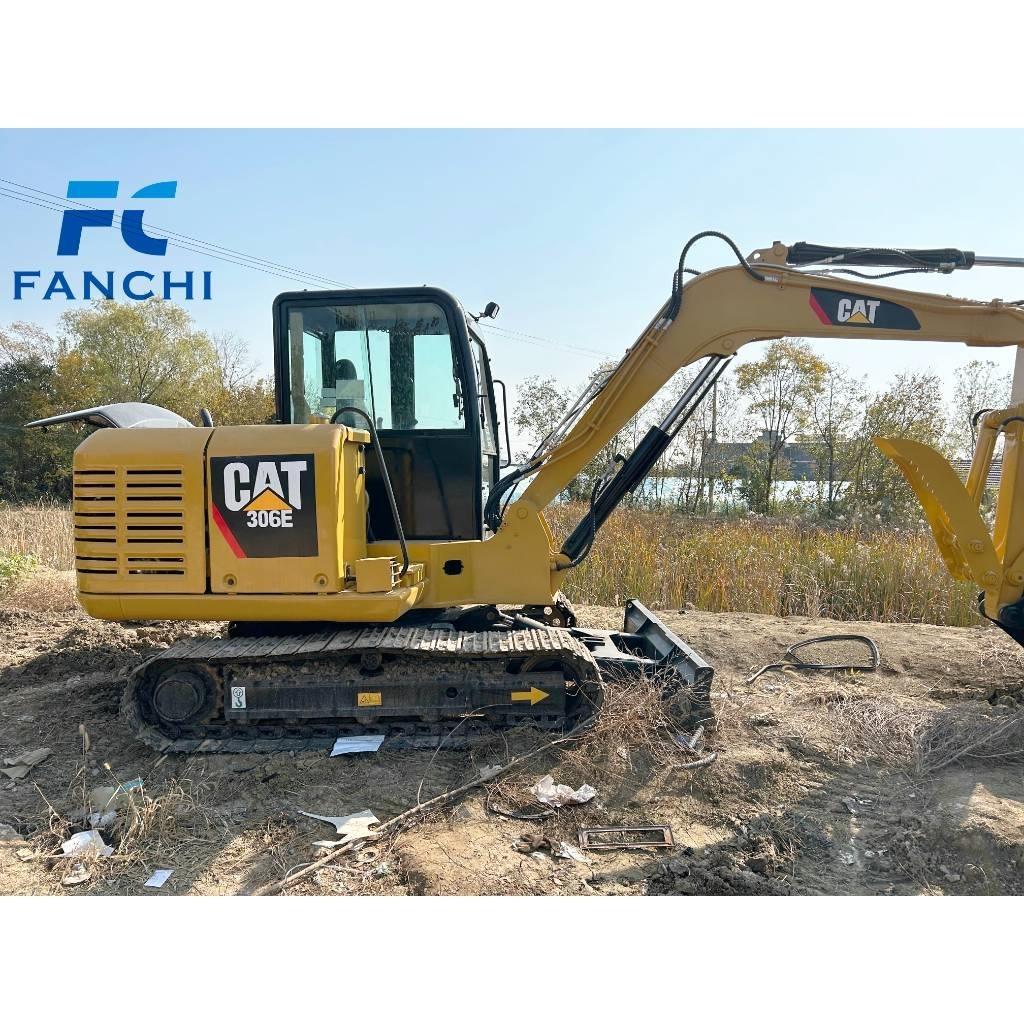 CAT 306E2 Pásová rýpadla