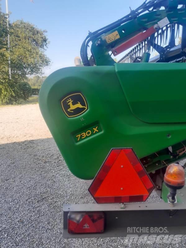 John Deere T 670 i Sklízecí mlátičky
