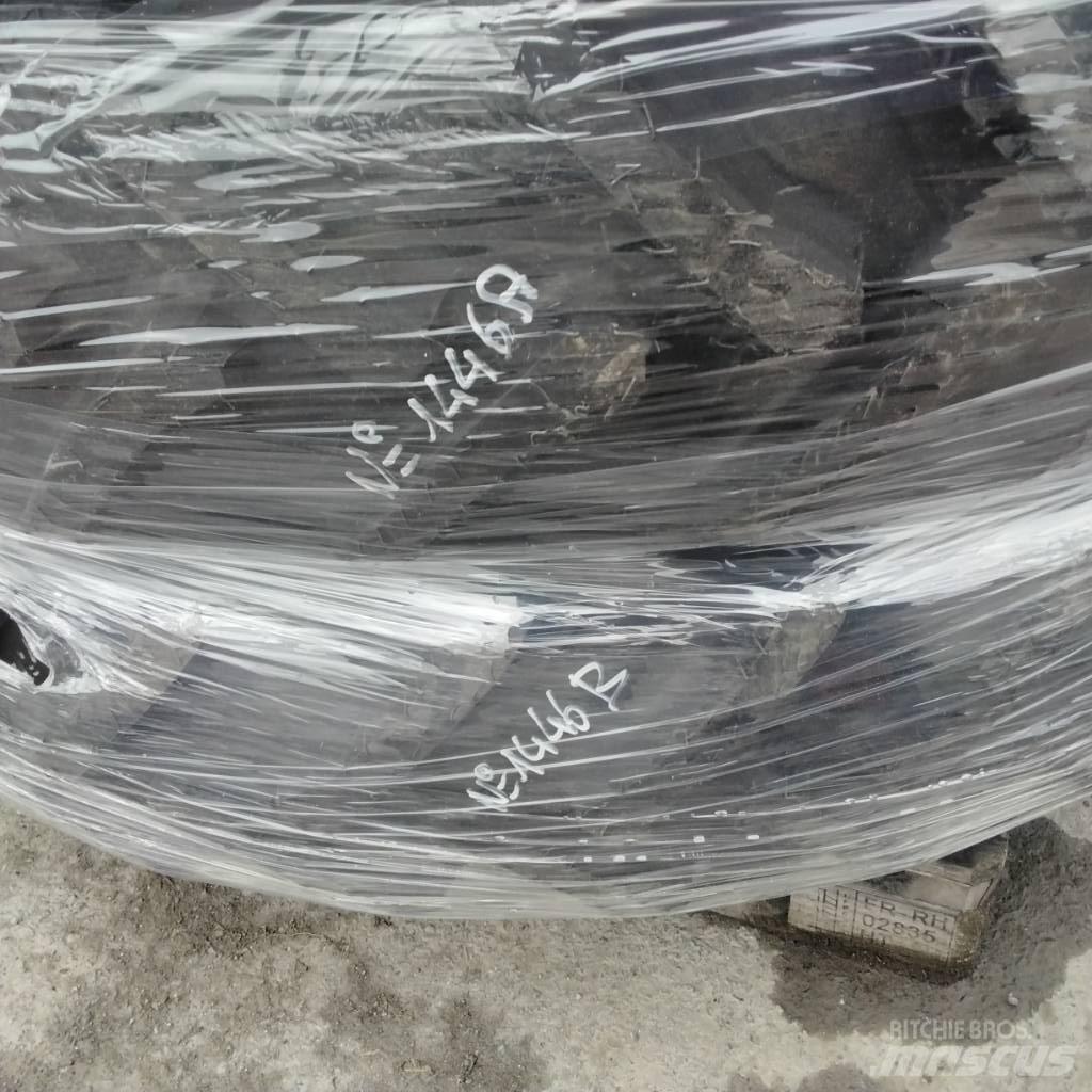 Alliance 300/95R46 Pneumatiky, kola a ráfky