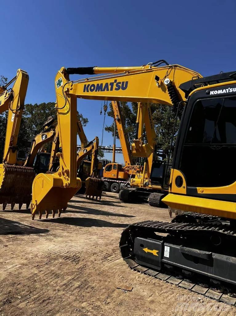 Komatsu PC 200-8N1 Pásová rýpadla