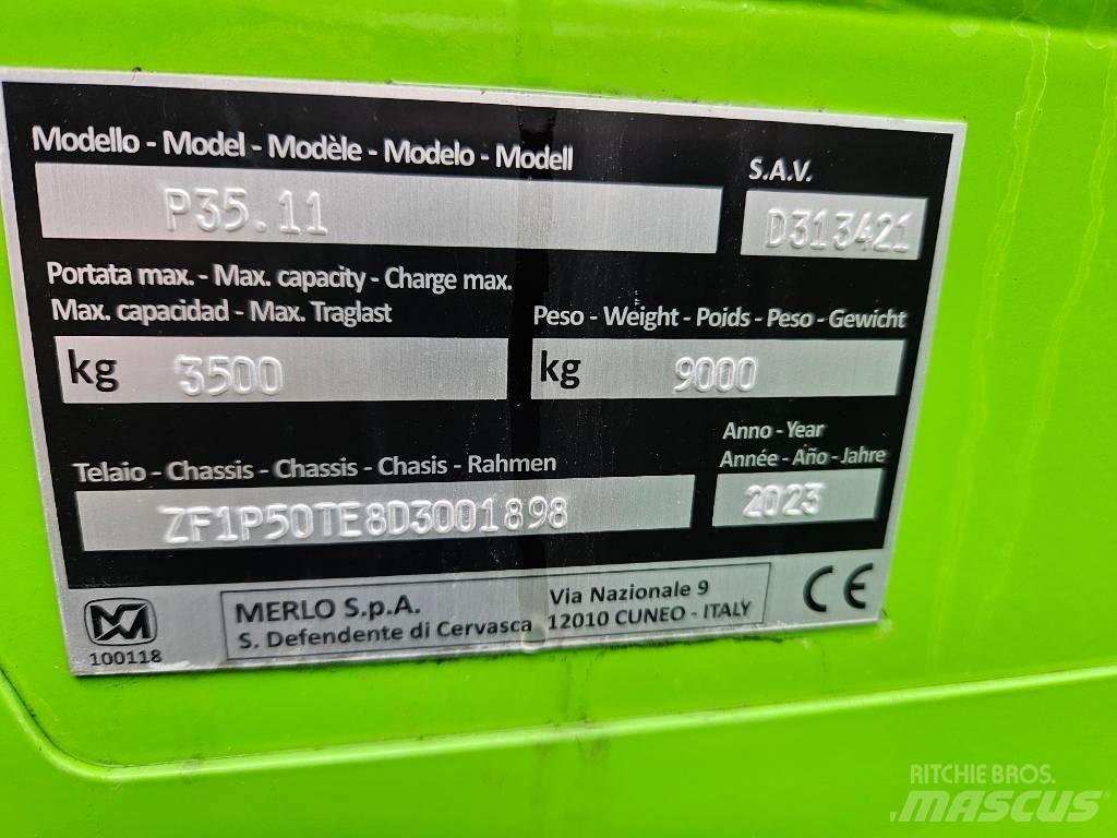 Merlo TF35.11 Teleskopické manipulátory