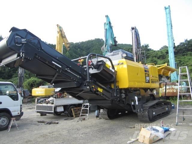 Komatsu BR380JG-3 Mobilní drtiče