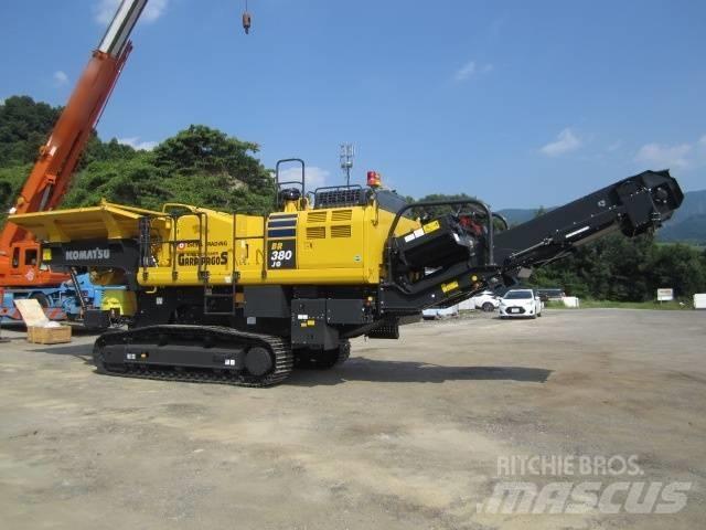 Komatsu BR380JG-3 Mobilní drtiče