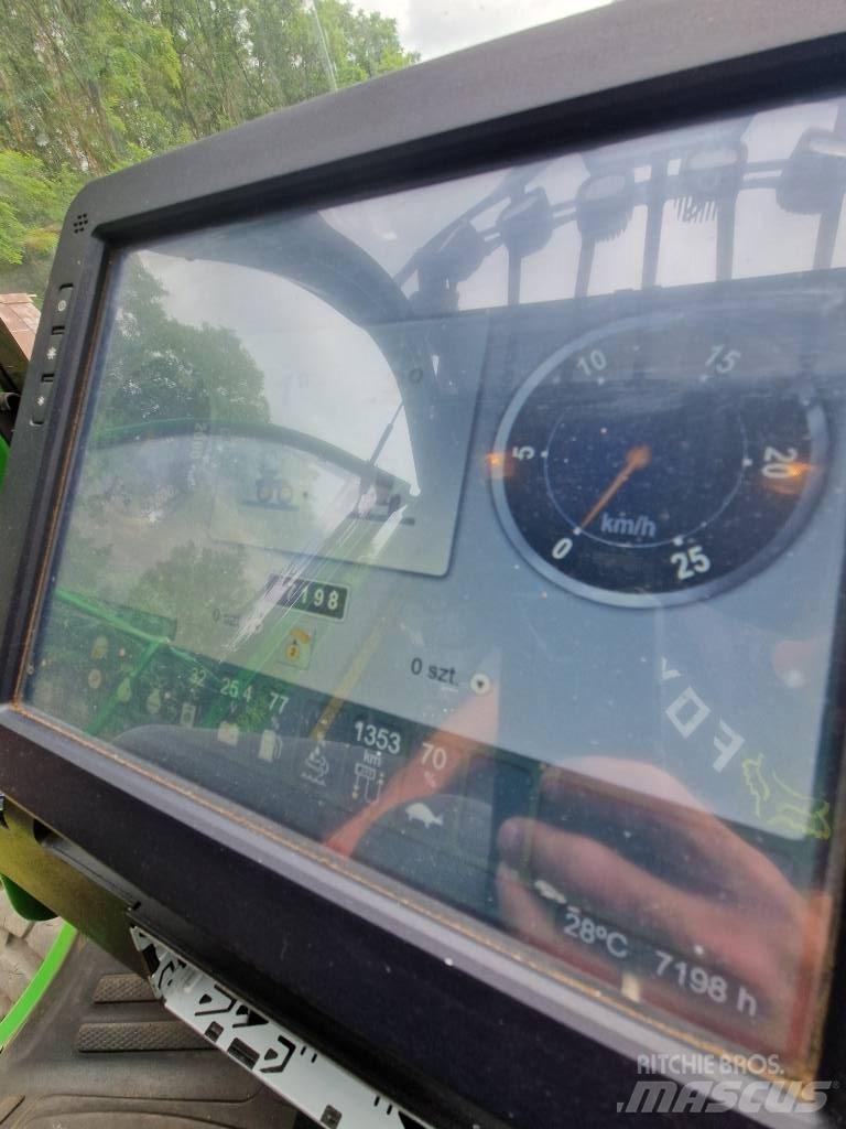 John Deere 1110G Vyvážecí traktory