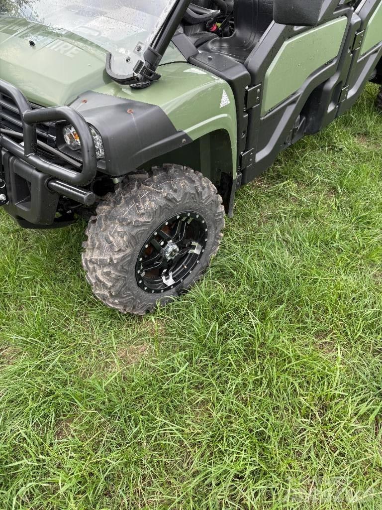 John Deere 855 Užitkové stroje