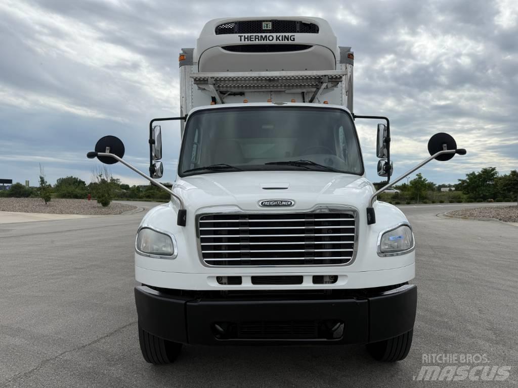 Freightliner M 106 Chladírenské nákladní vozy