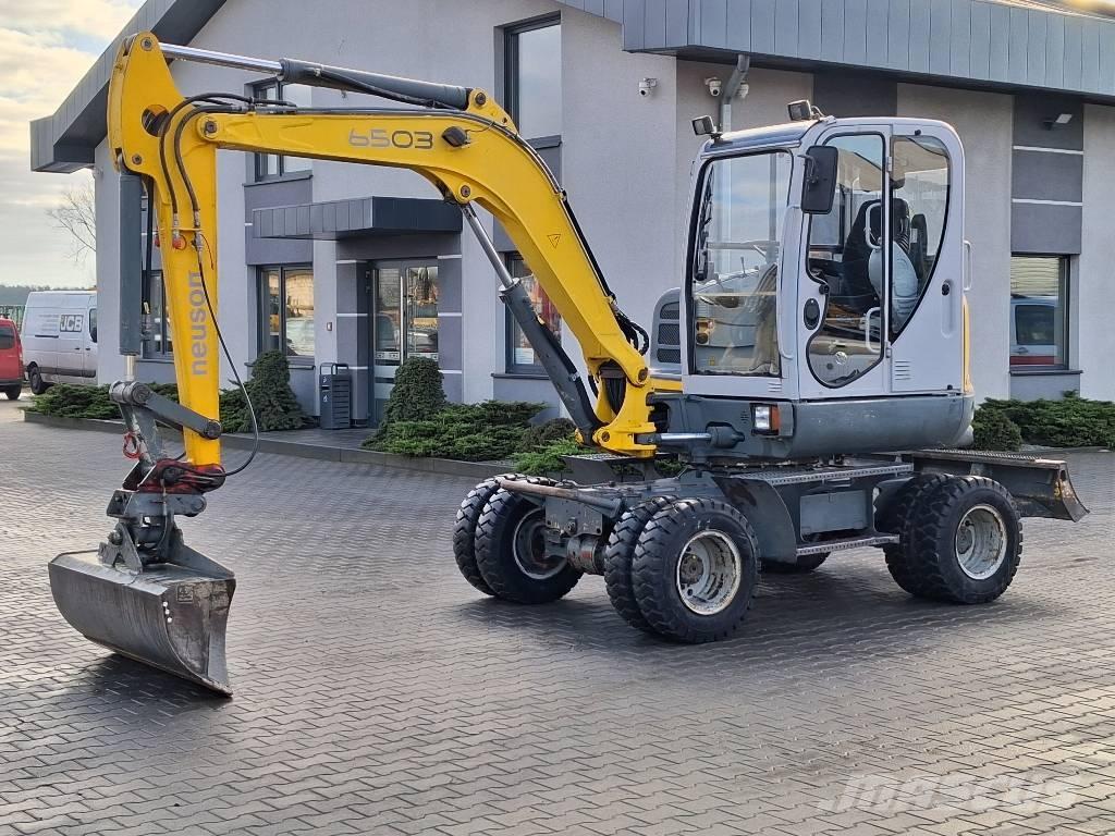 Neuson 6503 WD Kolová rýpadla
