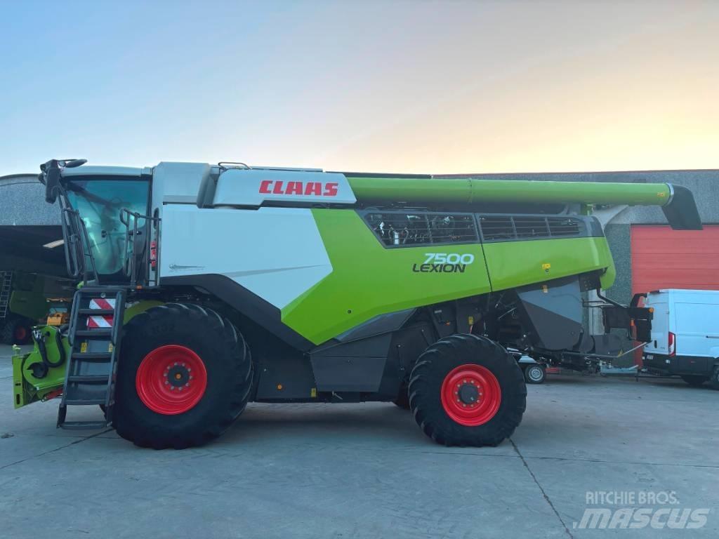 CLAAS Lexion 7500 Sklízecí mlátičky