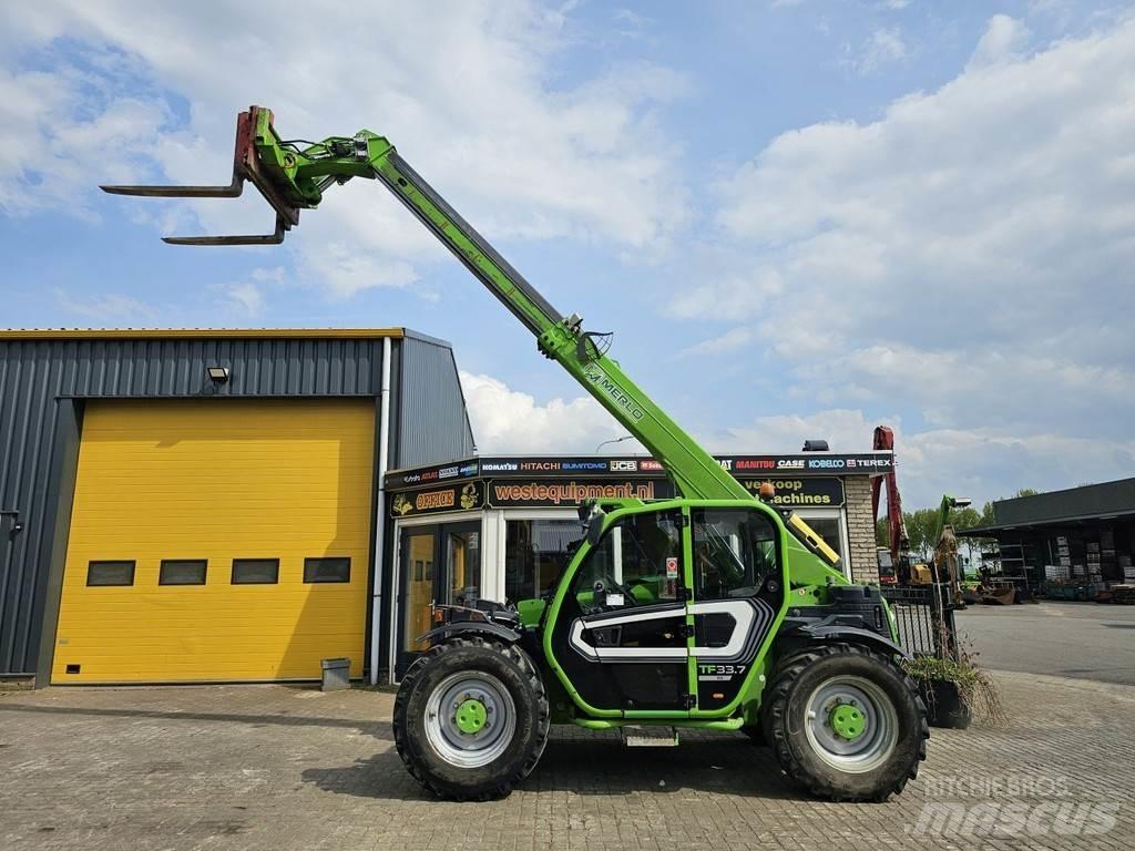 Merlo TF33.7-115 Teleskopické manipulátory