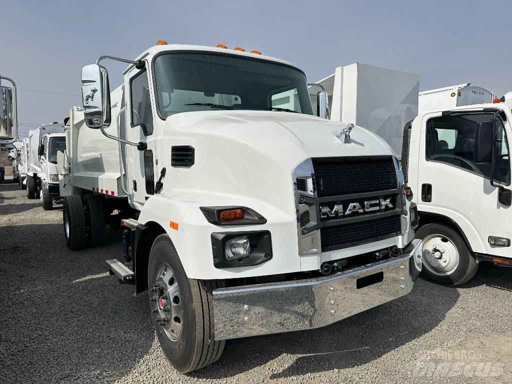 Mack MD7 Popelářské vozy