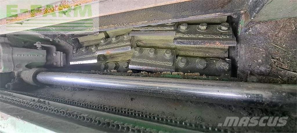 John Deere 8400 Samojízdné sekačky