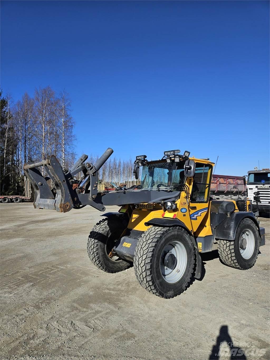 Wille 665 Kompaktní traktory