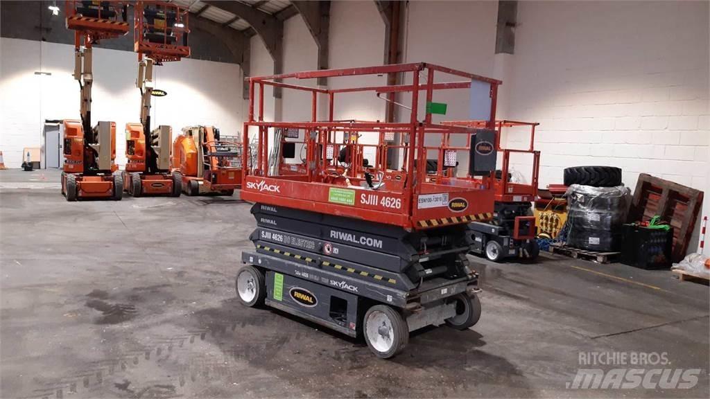 SkyJack SJIII4626 Nůžková zvedací plošina