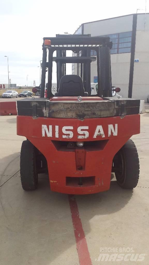 Nissan WF05H70U Dieselové vozíky