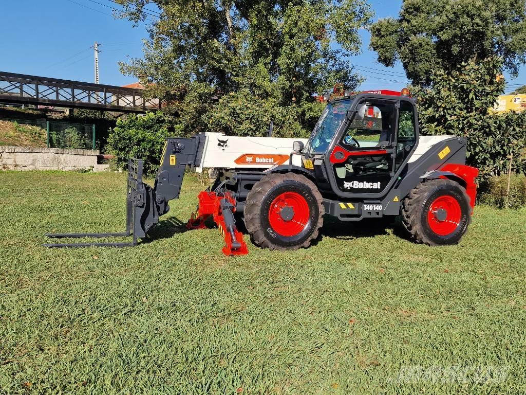 Bobcat T 40.140 Teleskopické manipulátory