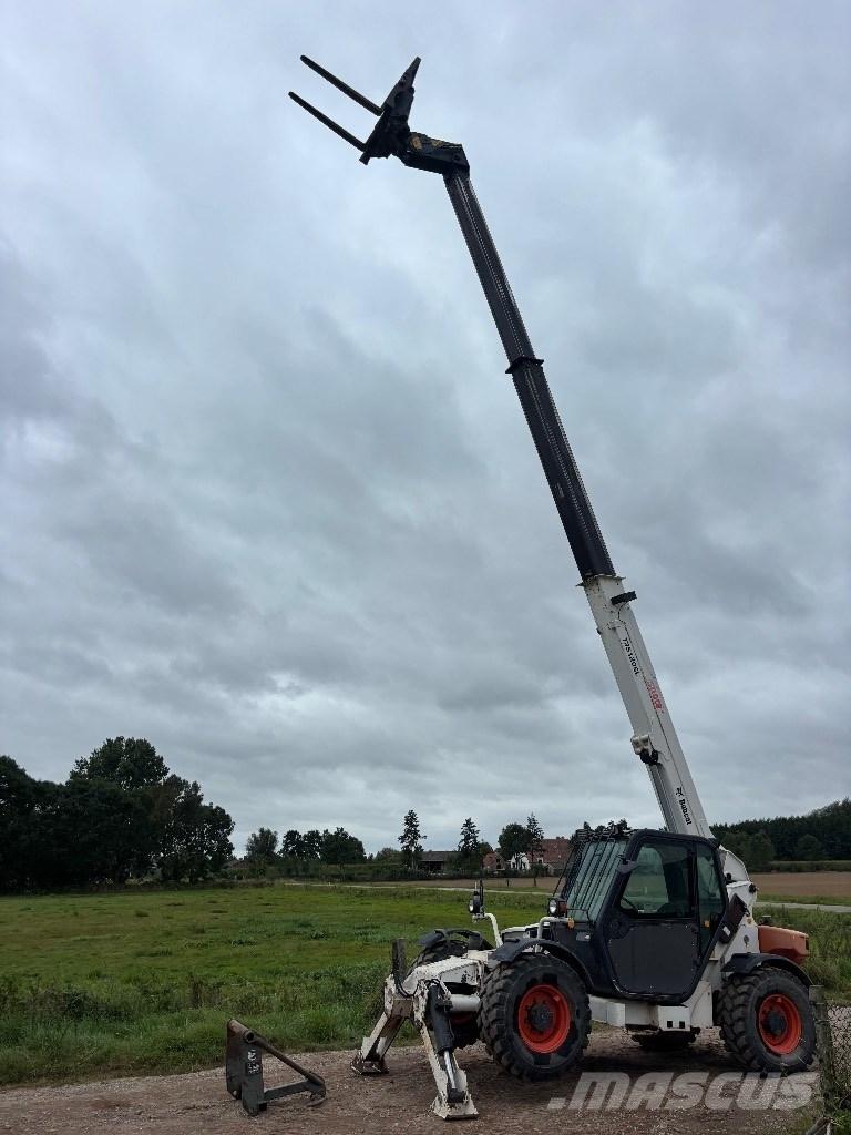 Bobcat T 35.120 SL Teleskopické manipulátory