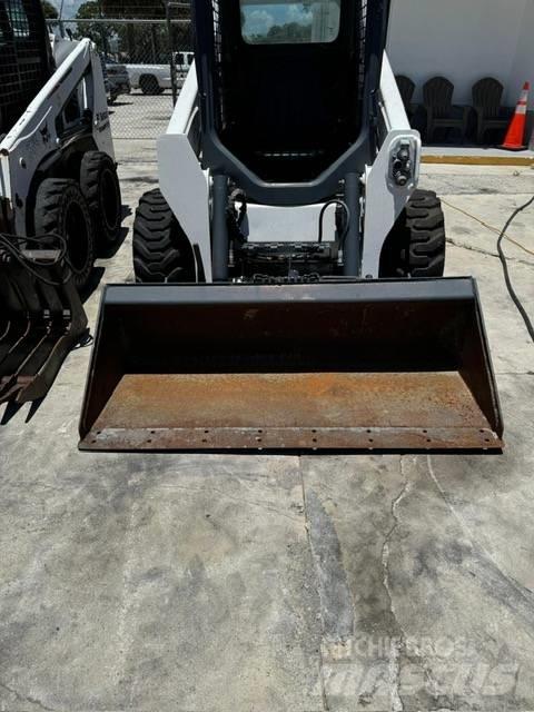 Bobcat S570 Smykem řízené nakladače