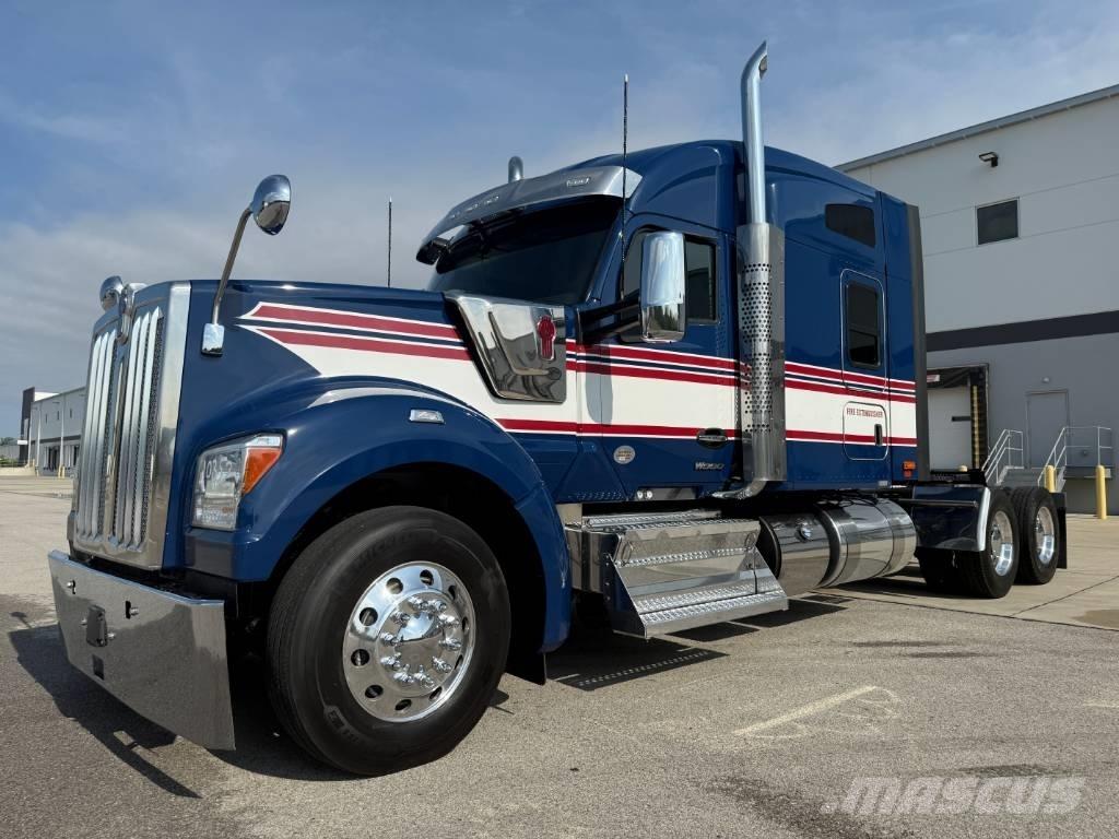 Kenworth W 990 Tahače