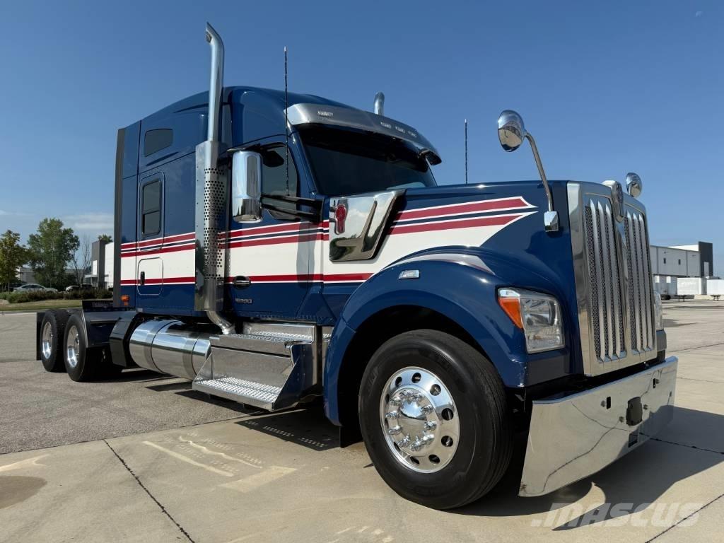 Kenworth W 990 Tahače
