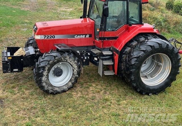 Case IH 7220 Magnum Traktory