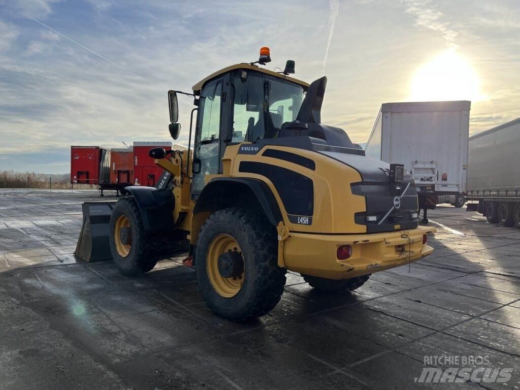 Volvo L45H Smykem řízené nakladače