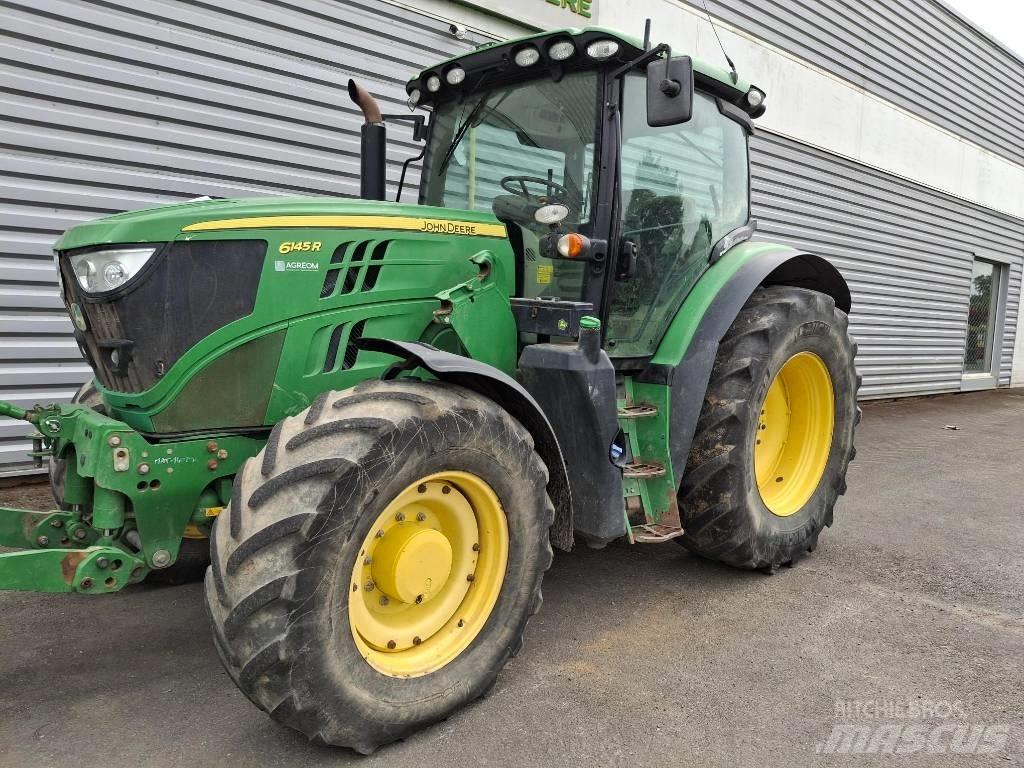 John Deere 6145 R Traktory