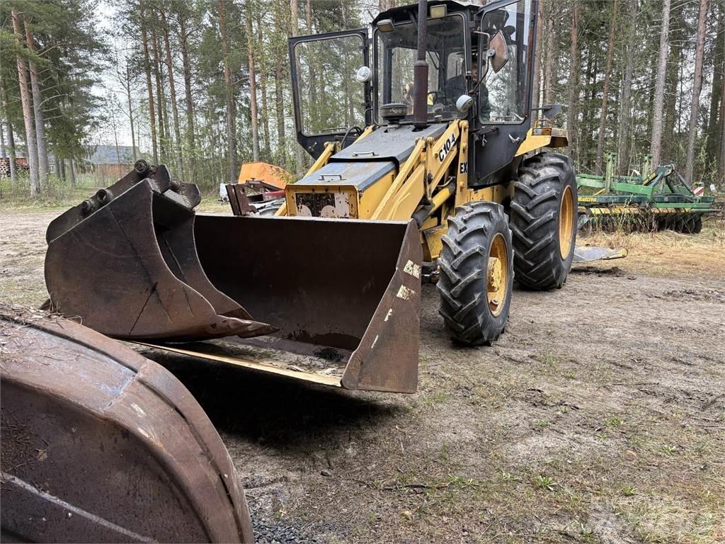 Lännen C10 EX 4*4 Rýpadlo-nakladače