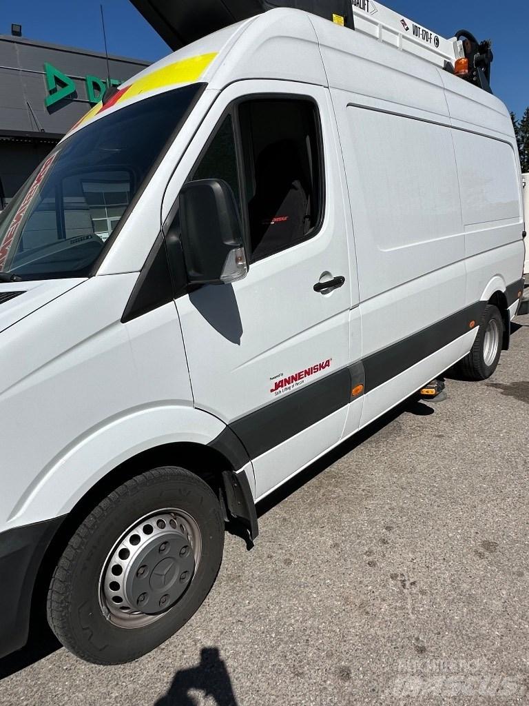 VERSALIFT VDT-170-F Autoplošiny