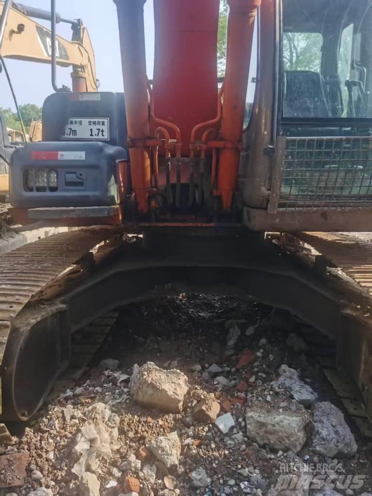 Hitachi ZX 120 Pásová rýpadla