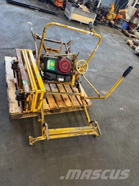 Geismar Geismar MV3 Dvoucestná rýpadla