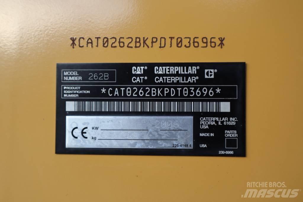 CAT 262 B Mininakladače