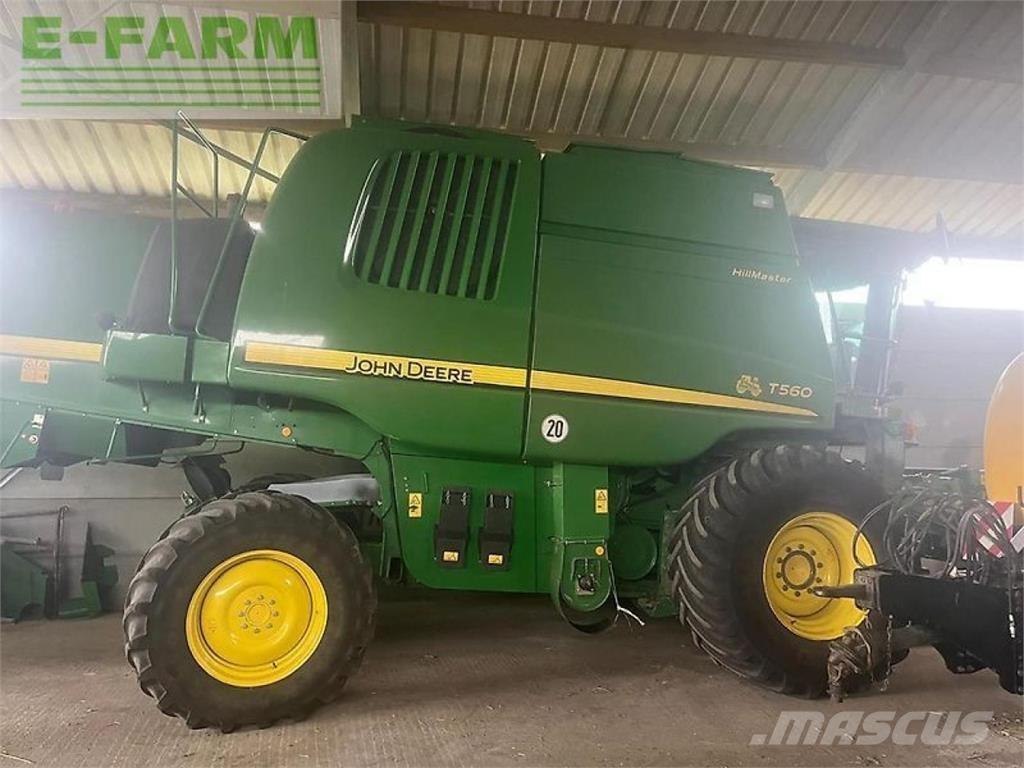 John Deere t560 hm Sklízecí mlátičky