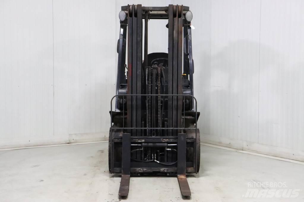 Nissan U1D2A20LQ LPG vozíky