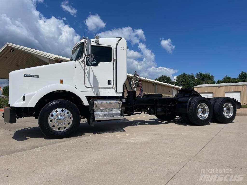 Kenworth T 800 Tahače