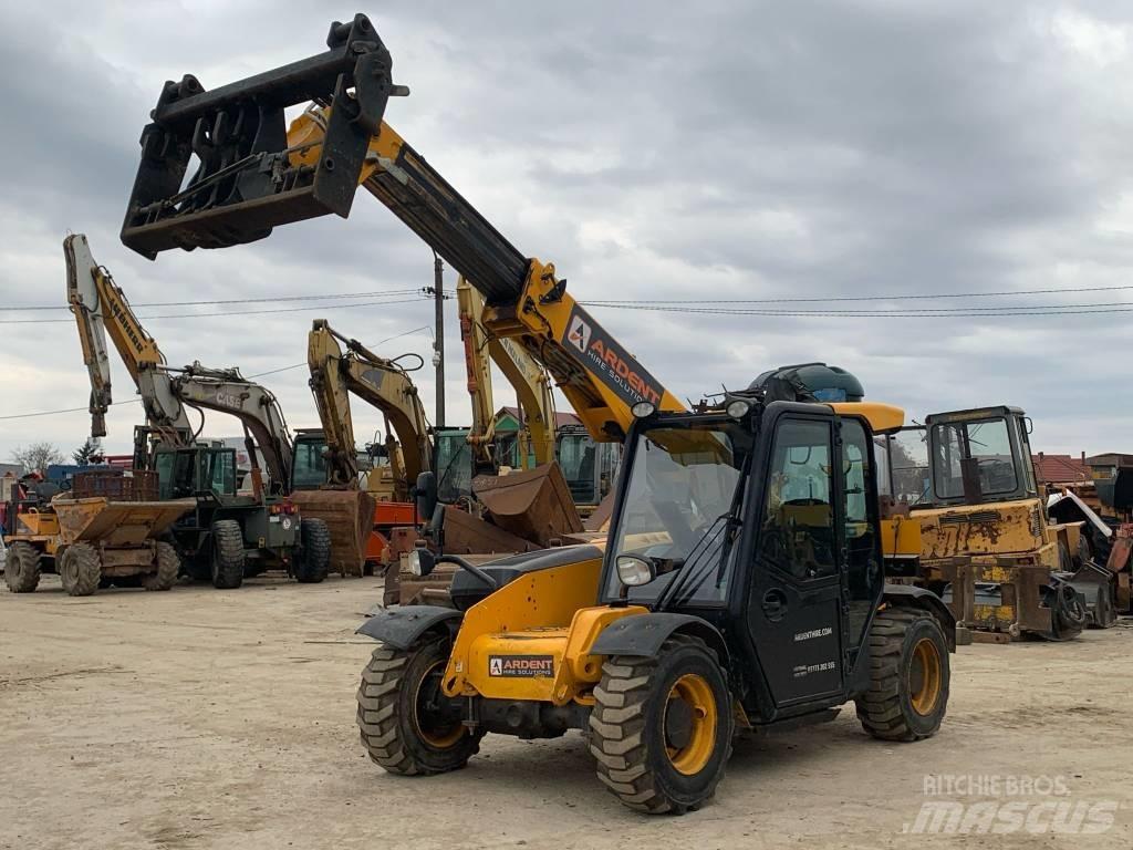 JCB 525-60 HI VIZ Teleskopické nakladače pro zemědělství