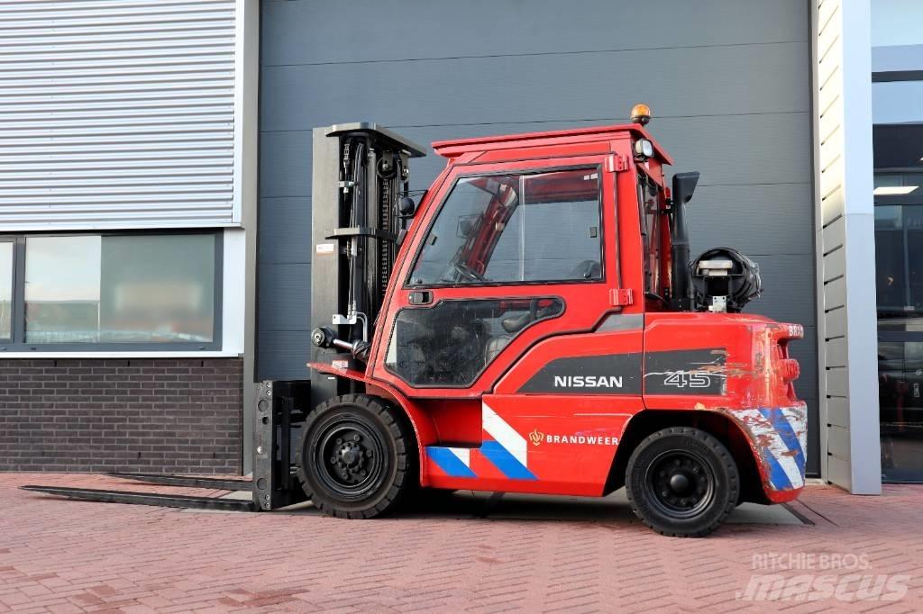 Nissan J1F4A45LY LPG vozíky