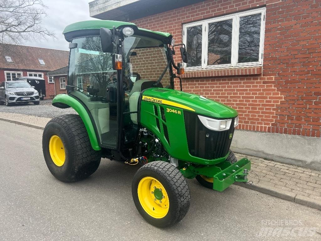 John Deere 3046 R Kompaktní traktory