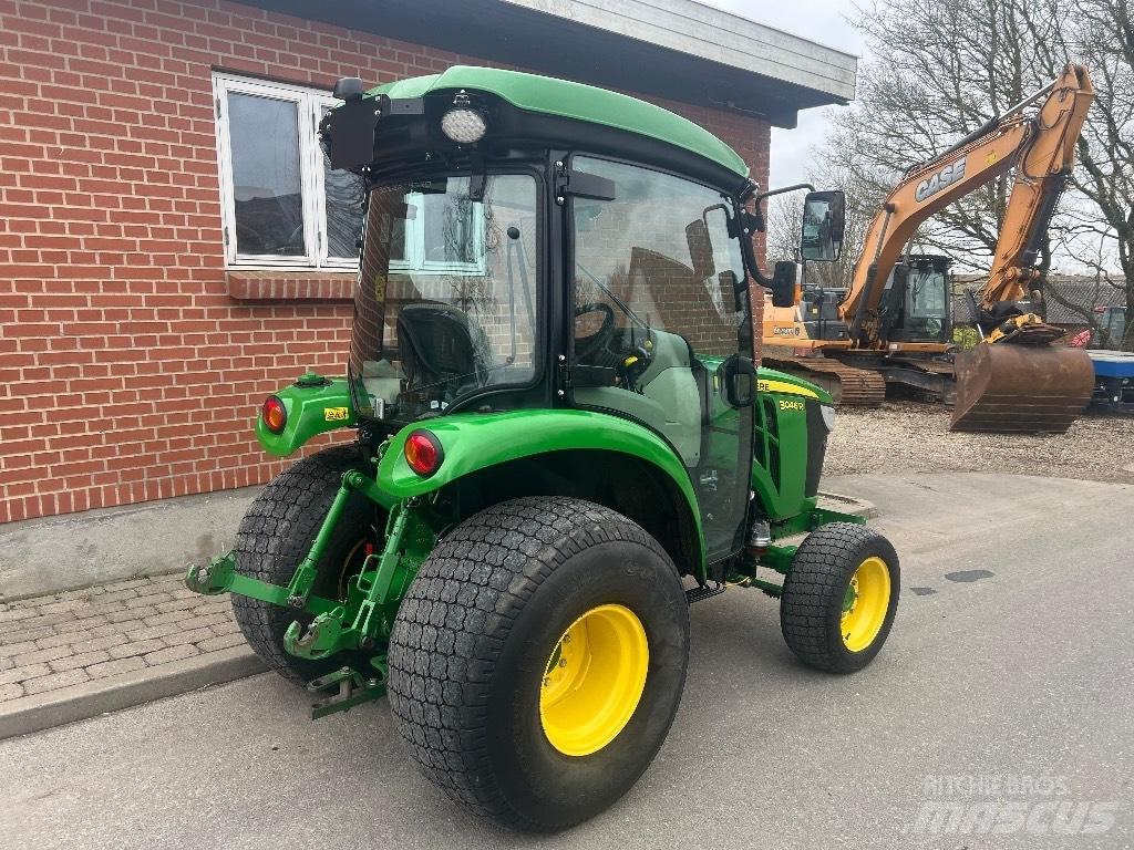 John Deere 3046 R Kompaktní traktory