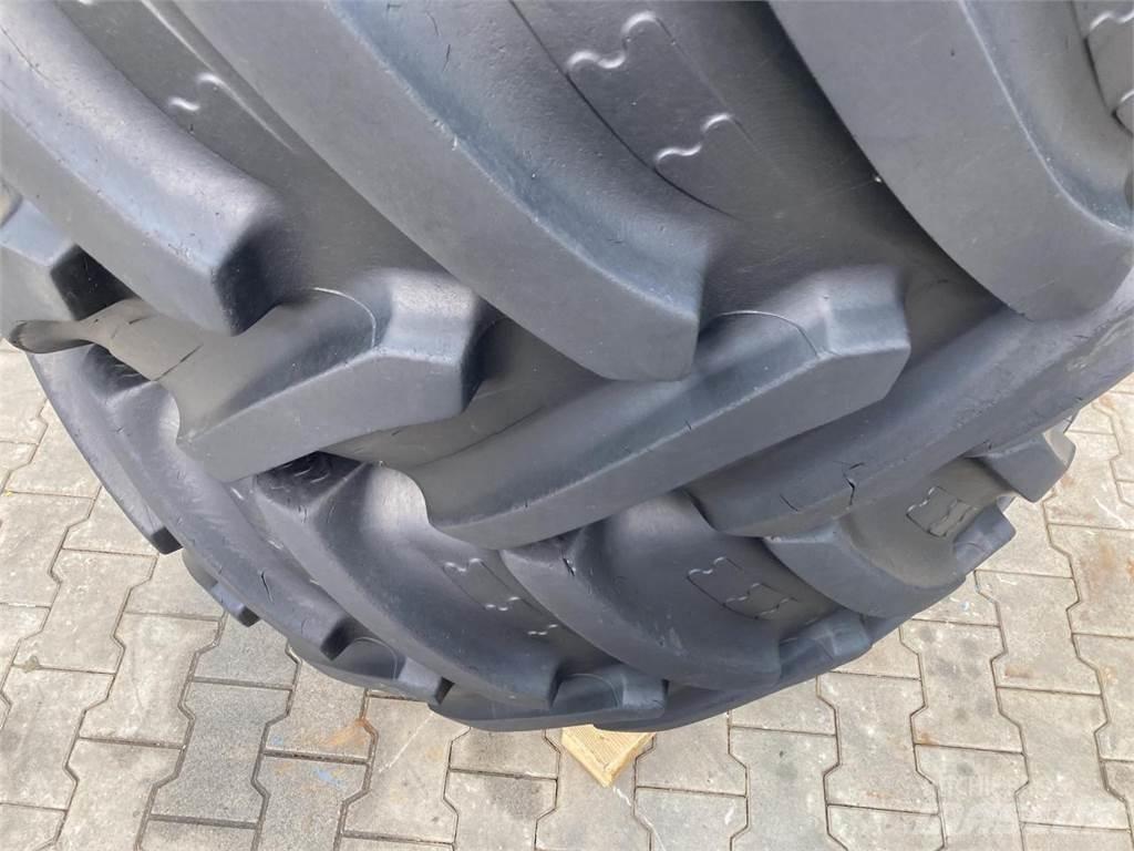 BKT 600/65R30 Pneumatiky, kola a ráfky
