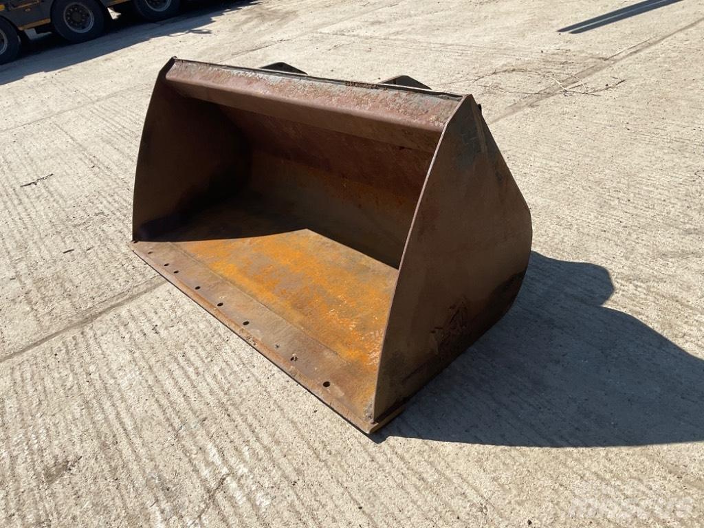 Rhinox 6ft bucket Lopaty