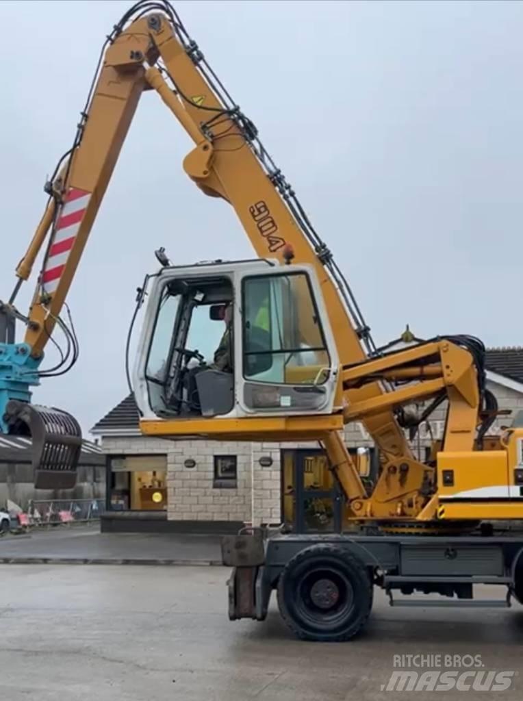 Liebherr A 904 C Stroje pro manipulaci s odpadem