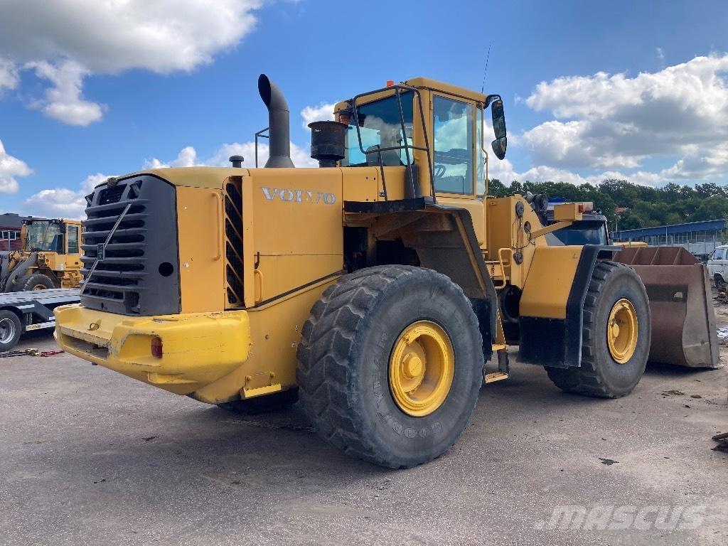 Volvo L 180 E Kolové nakladače